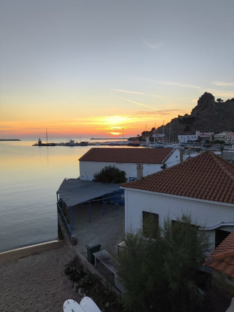 Ηλιοβασίλεμα στη Μύρινα